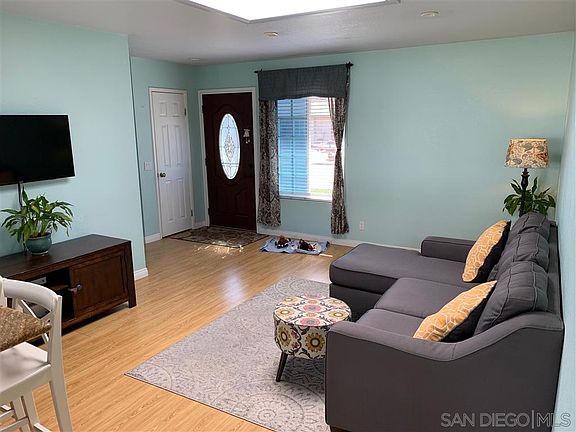3rd image of 10191-93 Saluda Ave