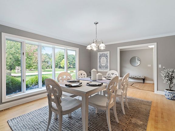 5th image of 30 Highgate Crse