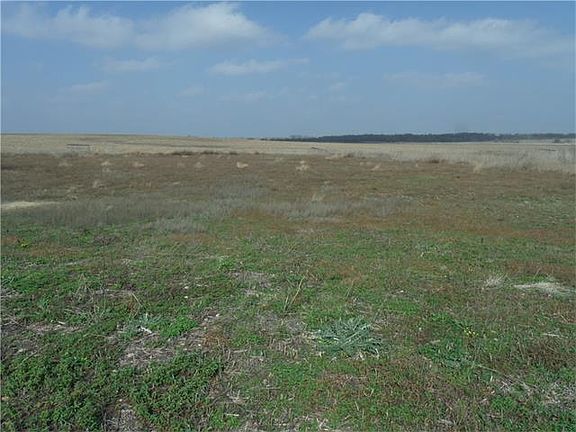 4th image of 1601 County Road 423