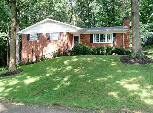 1st image of 2308 Claridge Cir