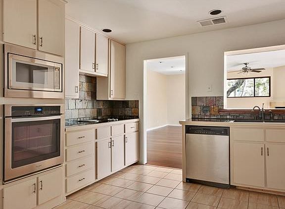 3rd image of 1707 Spyglass Dr APT 51