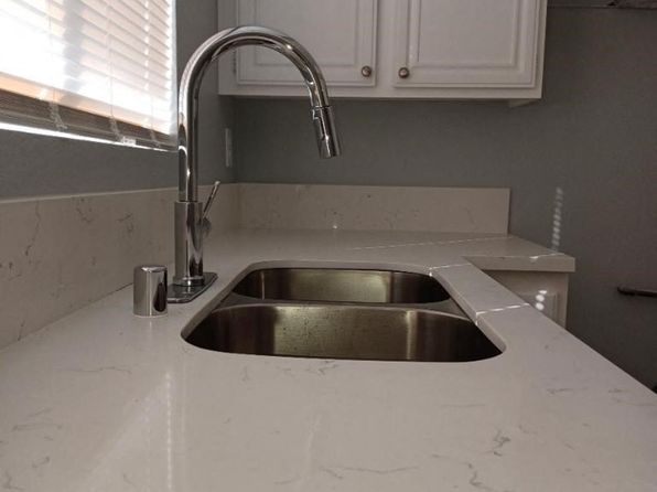 4452 W 137th St APT 6