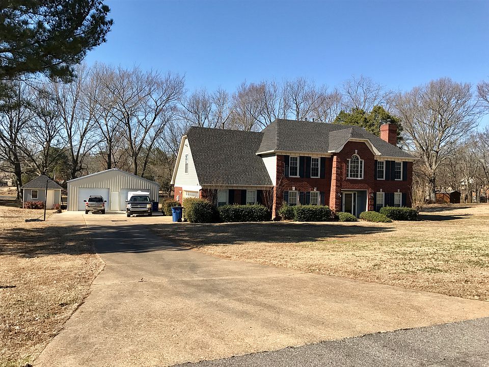 2nd image of 9075 Brookhollow Dr