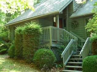 321 Lynn Cove Rd, Asheville, NC 28804