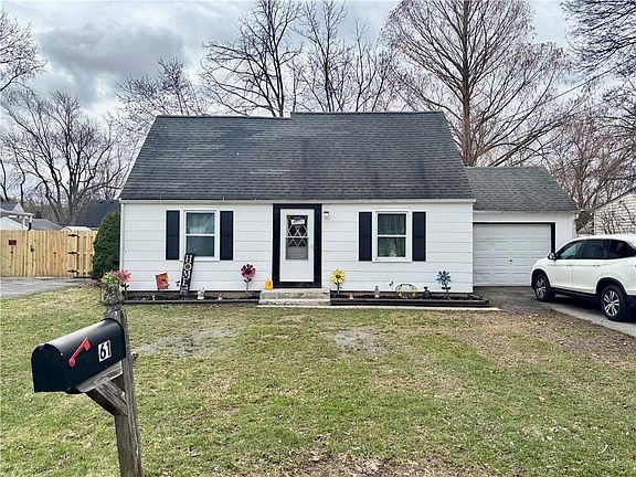 2nd image of 61 Auburn Ave