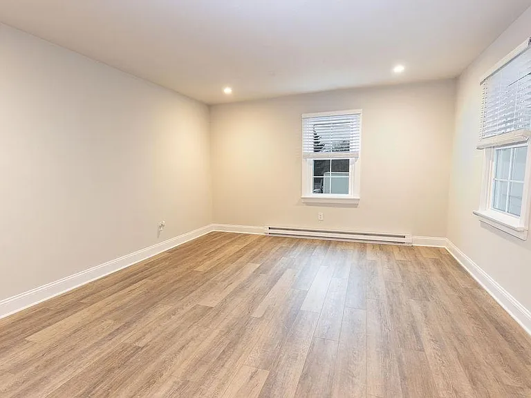 203 Gravel Pike #G — Photo 6