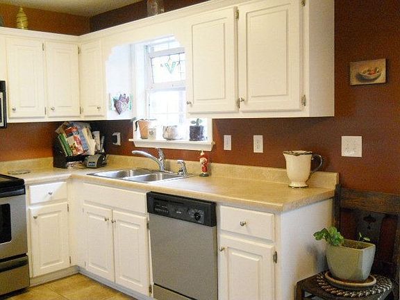 5th image of 202 Shelbi Dr