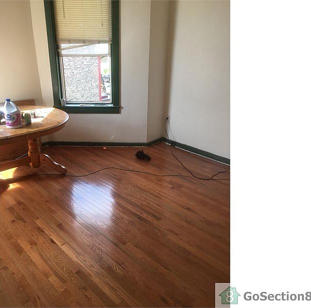 1st image of 1609 S Sawyer Ave #2