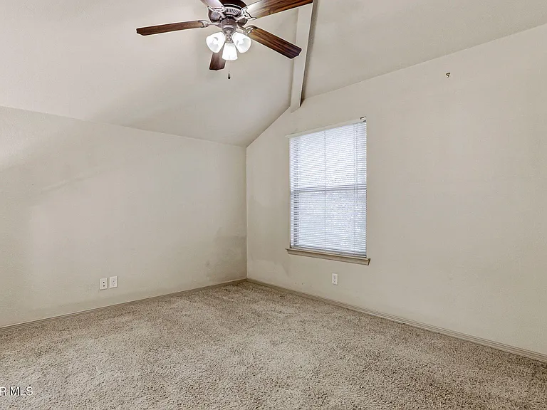 11320 Acoma St — Photo 5