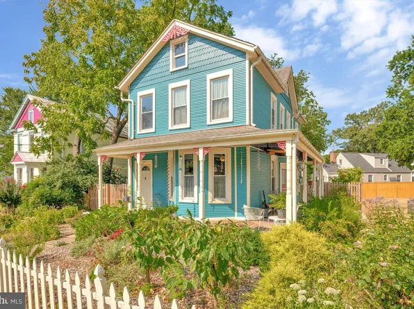 4906 40th Pl, Hyattsville, MD 20781