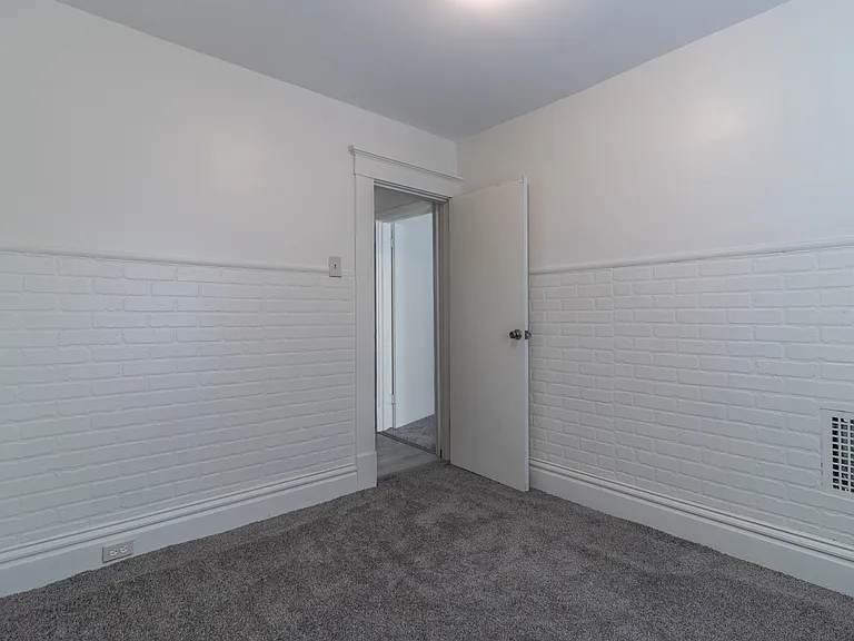 4016 Vinceton St — Photo 20