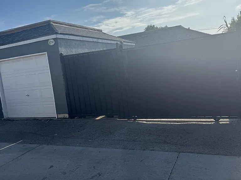 4730 Terrace Ave — Photo 12