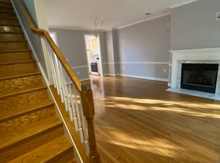 704 6th St SE, Washington, DC 20003