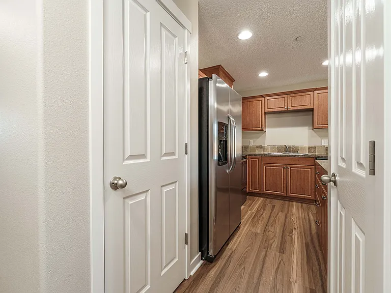 836 NE 109th Ct — Photo 12
