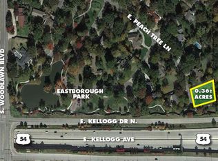 20 E Peach Tree Ln, Eastborough, KS 67207