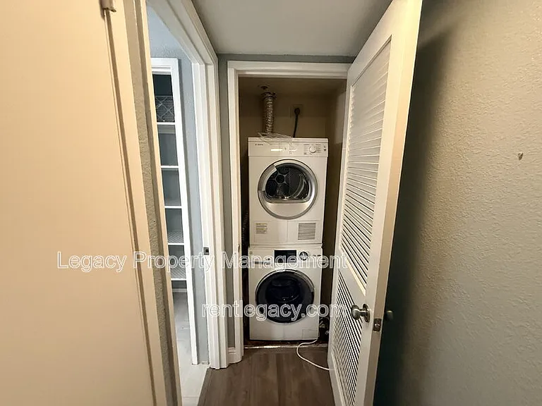1019 Dornajo Way #266 — Photo 14