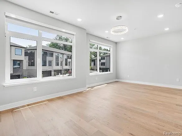 953 Smart Town Dr — Photo 11