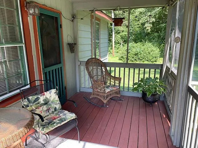 119 Gap Creek Rd — Photo 4