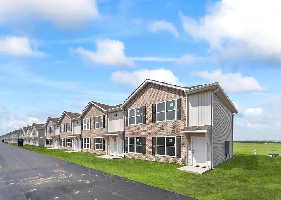 1st image of 9730 Hayden Dr #1