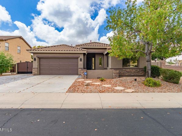 2111 E Yellowstone Pl