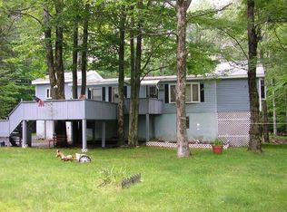 452 Kensington Rd, Hawley, PA 18428