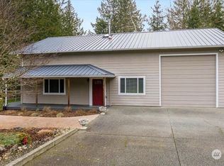 3534 S Woodland Dr, Mount Vernon, WA 98274