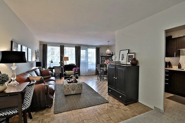 11 Shallmar Blvd — Photo 13