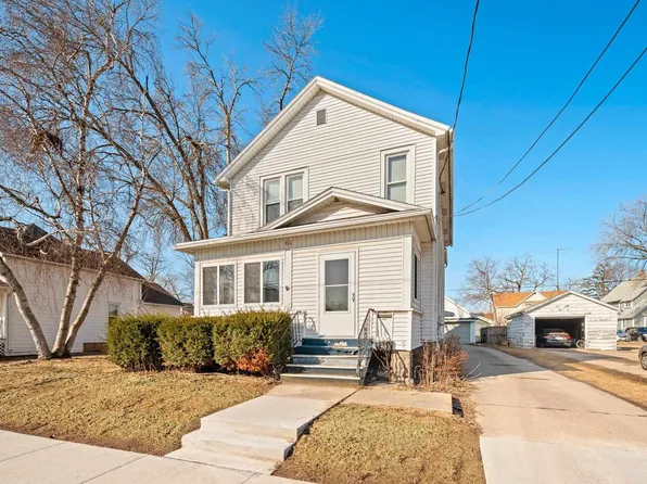 841 Cherry Street, Oshkosh, WI 54901