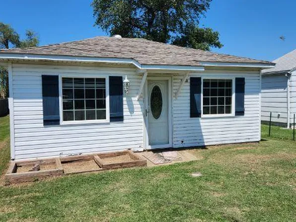 1622 E Matthews Ave, Sikeston, MO 63801