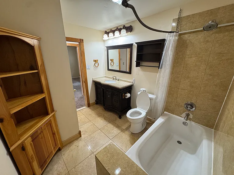 8K Twin Rivers Dr #8-K — Photo 10