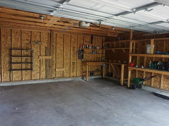 5th image of 2266 Woodward Ave