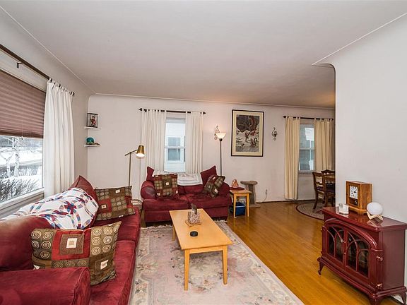 4th image of 5329 Glenwood St