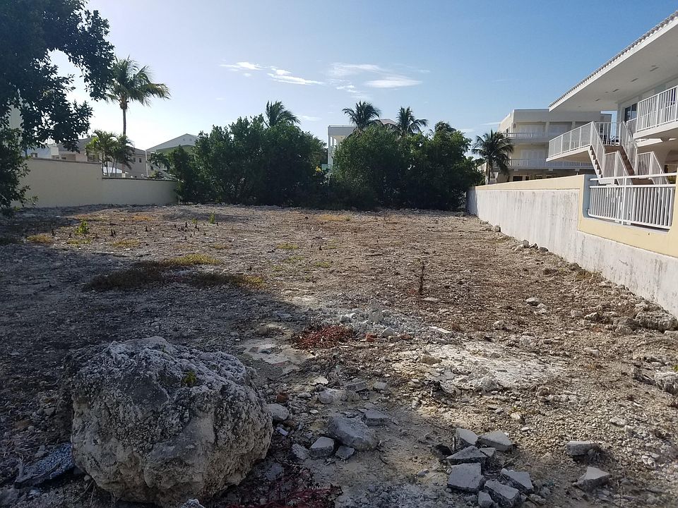 1st image of 171 Lorelane Pl