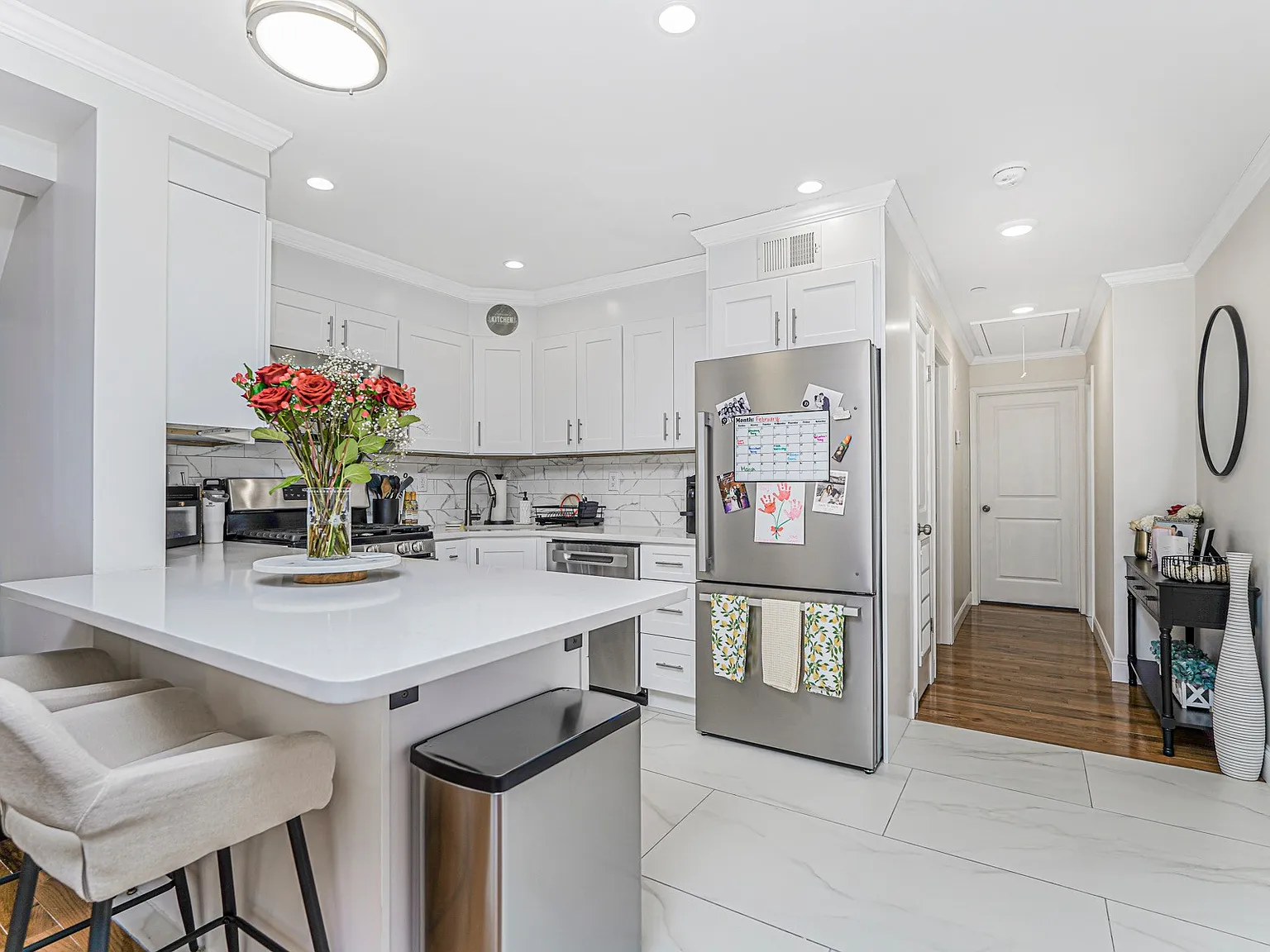 2 bed, $2,600 — Photo 3