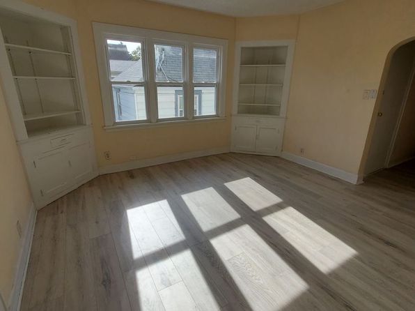 4732-4734 N 30th St #4732