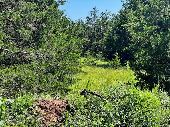14 Anvil Way, Agra, OK 74824
