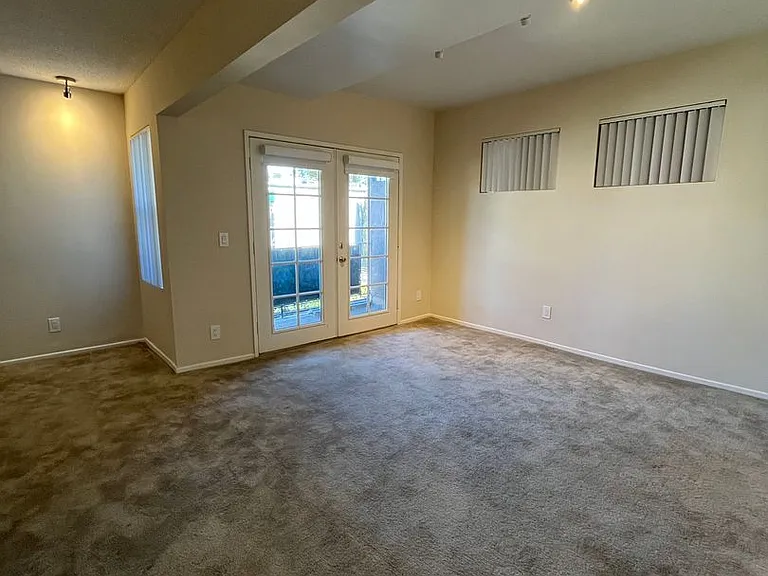 6268 N San Gabriel Blvd — Photo 3