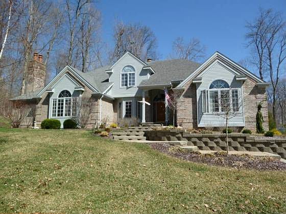 1st image of 578 N Tulip Ln