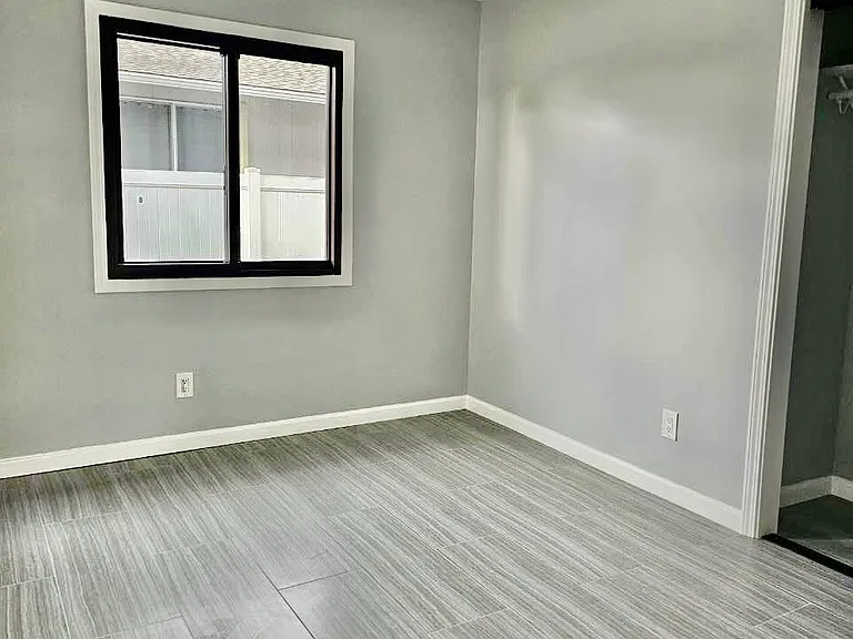1086 Kaweloka St — Photo 4