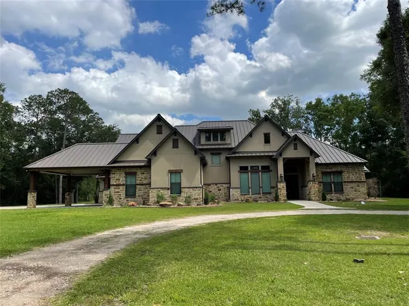 403 W Spreading Oaks Ave, Friendswood, TX 77546