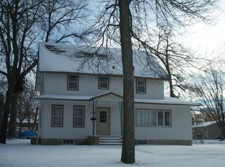 150 S Miles St, Appleton, MN 56208