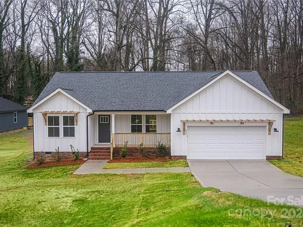 644 Sedgefield St SW, Concord, NC 28025