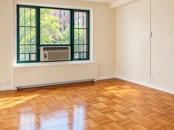 40 Metropolitan Oval APT 1C