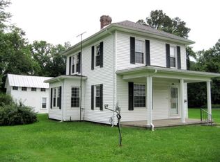 551 Russell St, Middleport, OH 45760