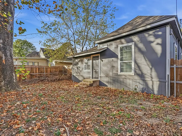 900 W Morgan St — Photo 24