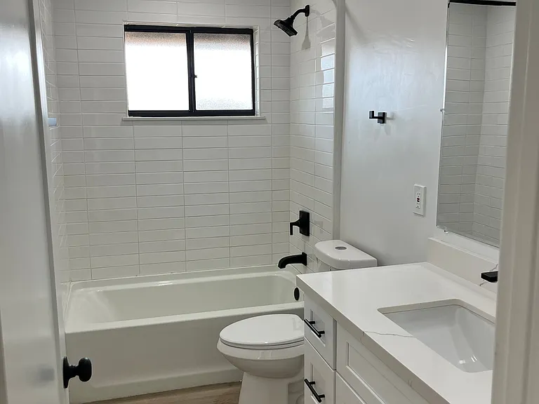 2555 E Water St #2579 — Photo 10