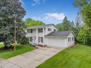 2583 Peach Tree Cir, Stow, OH 44224