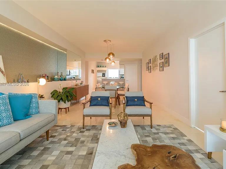 601 NE 36th St #2507 — Photo 2