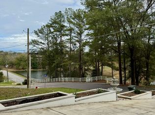 319 Ridgeway Dr, Enterprise, AL 36330