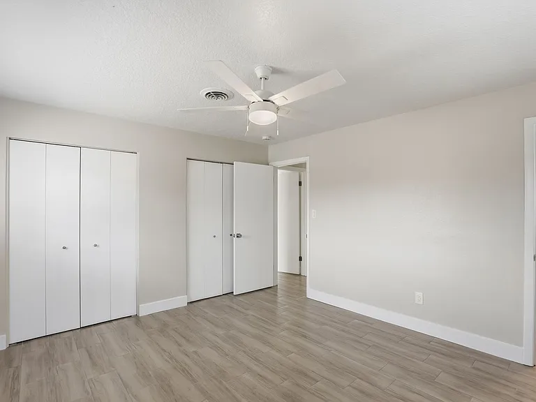 3817 Bainbridge Ave — Photo 21
